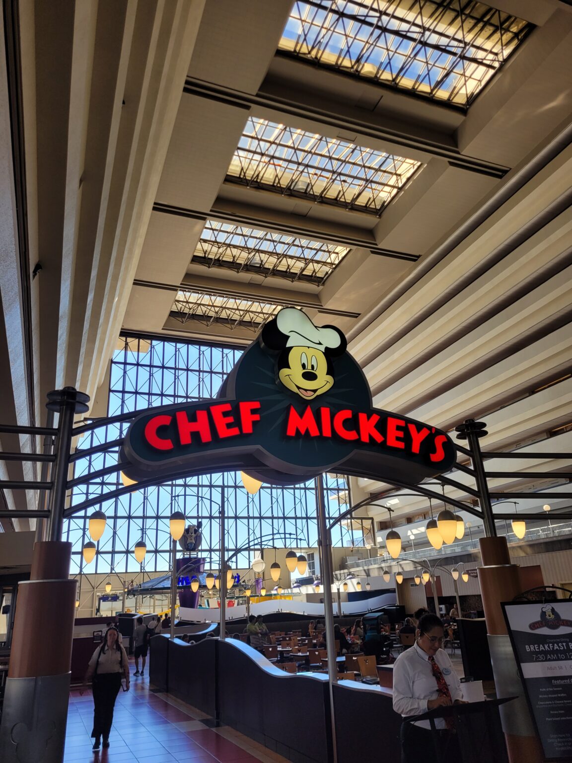 Entrada Restaurante Chef MIckeys