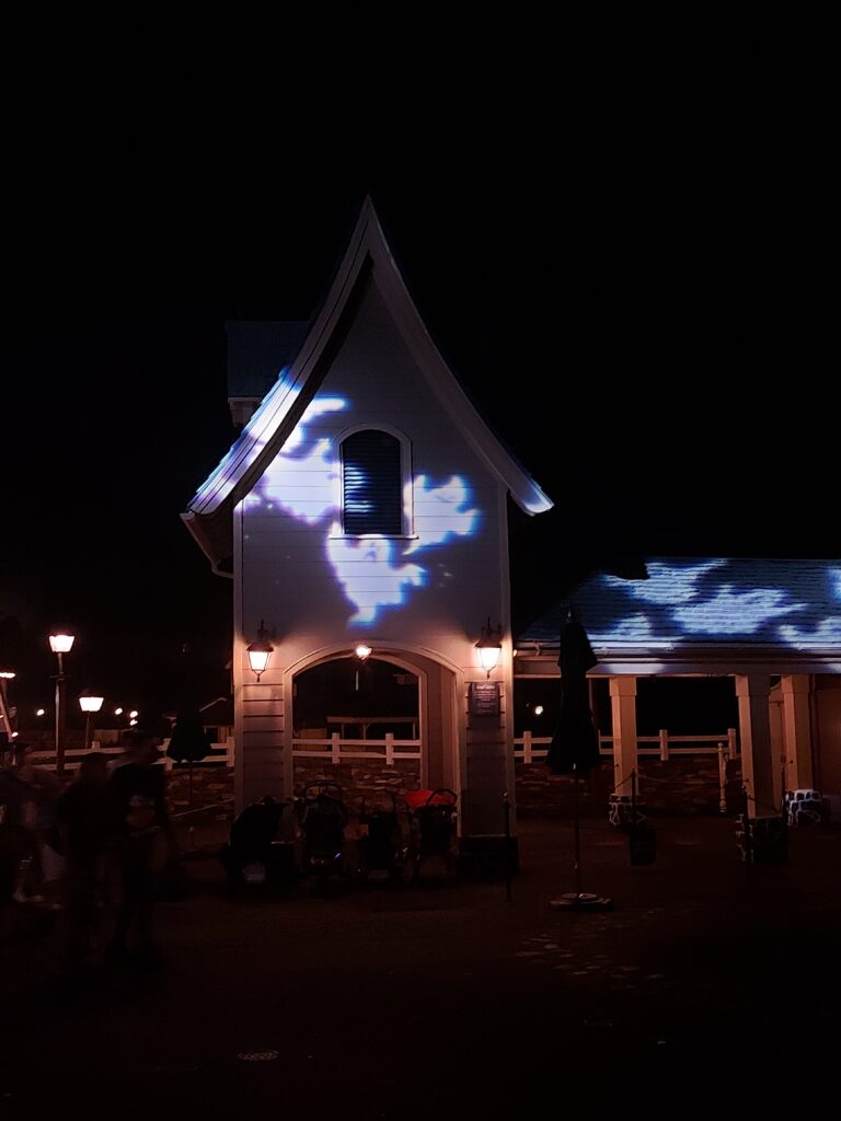 Fantasmas no Magic Kingdom