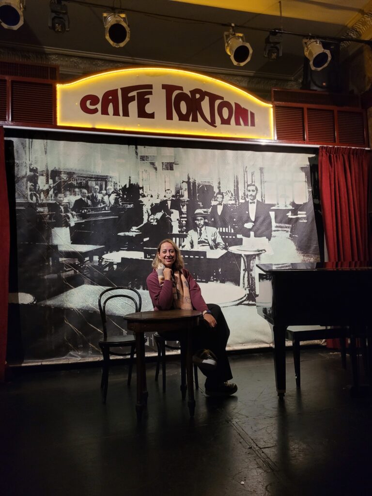 Piano no Café Tortorni