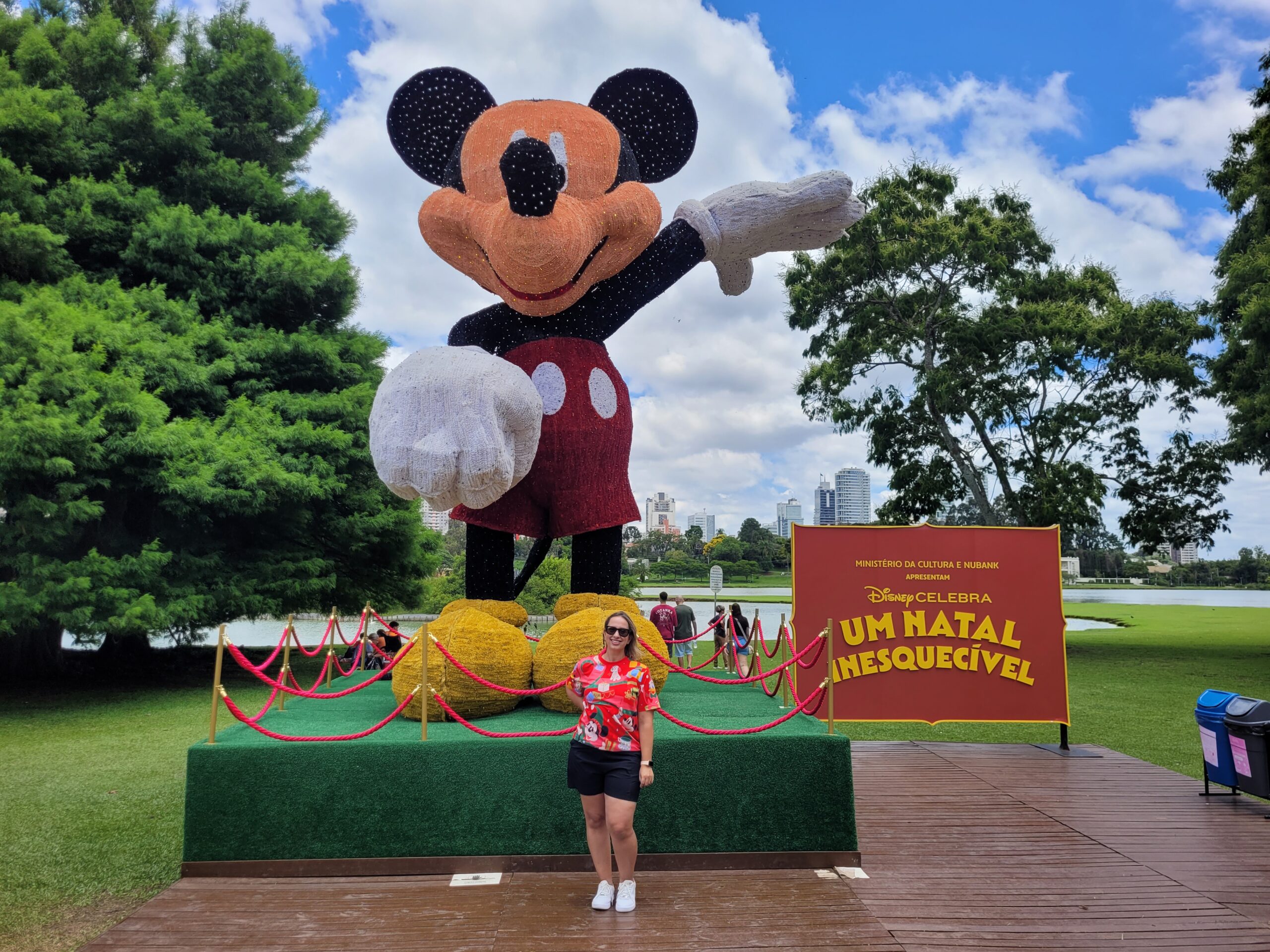 Escultura do Mickey Parque Disney Celebra