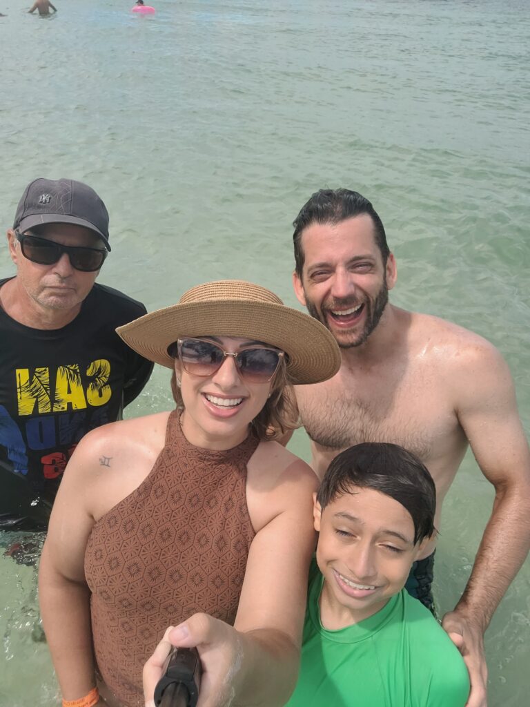Família na Ilha do Campeche