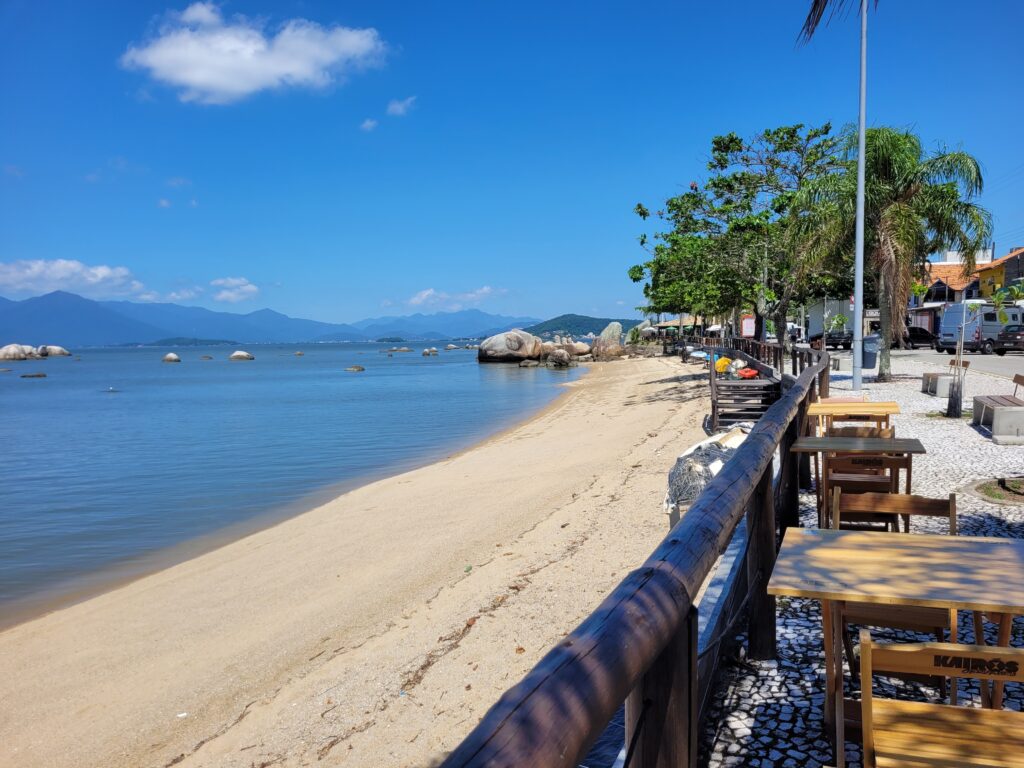 Praias do Continente Praia de Itaguaçu Florianópolis