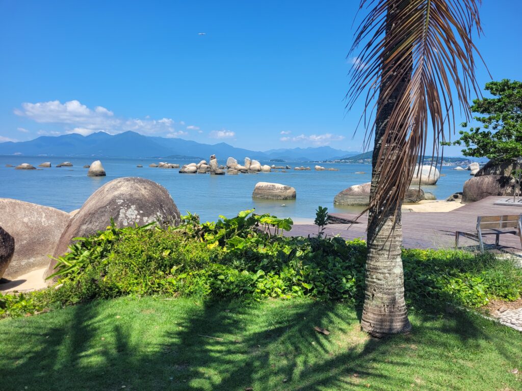 Praia de Itaguaçu Florianópolis