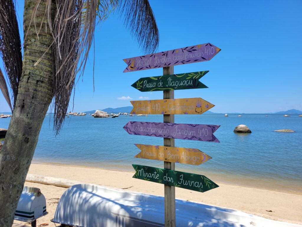 Praia das Palmeiras Florianópolis