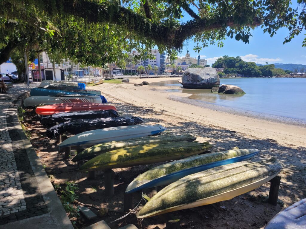 Praia do Meio Coqueiros Florianópolis