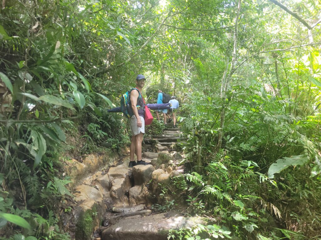 Trilha Lagoinha do Leste