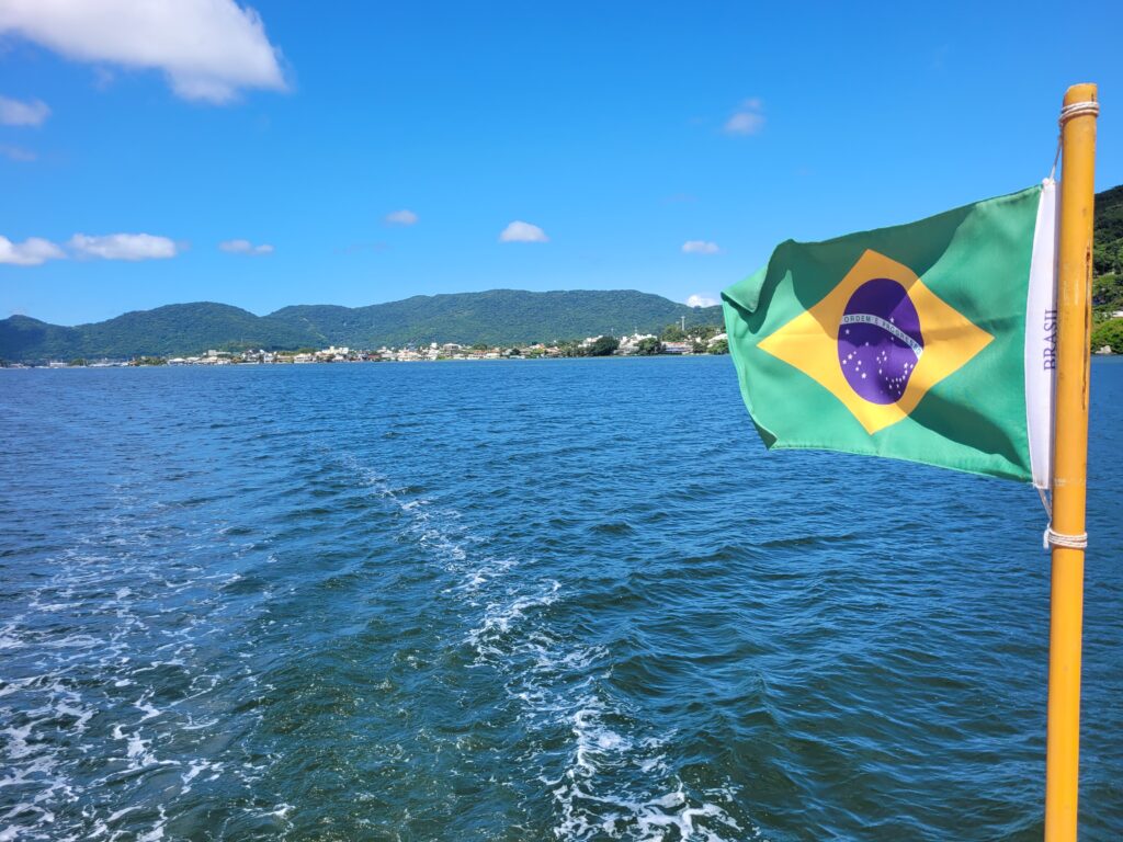 Passeio de barco na Lagoa da Conceição