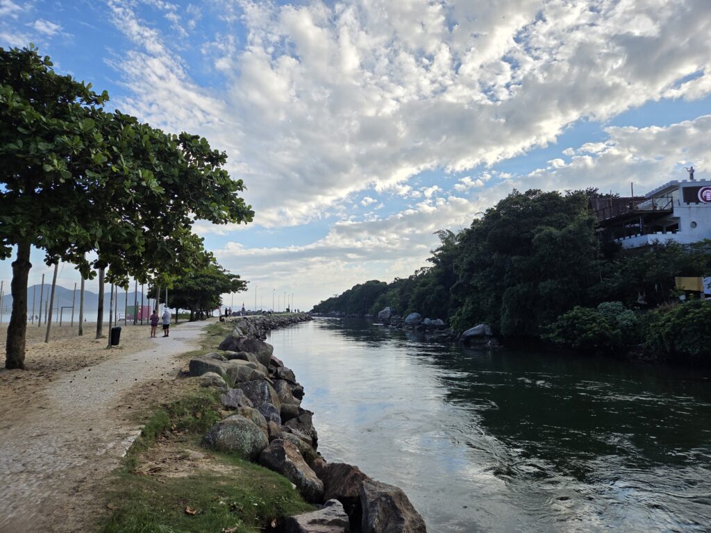 Canal da Barra da Lagoa Florianópolis