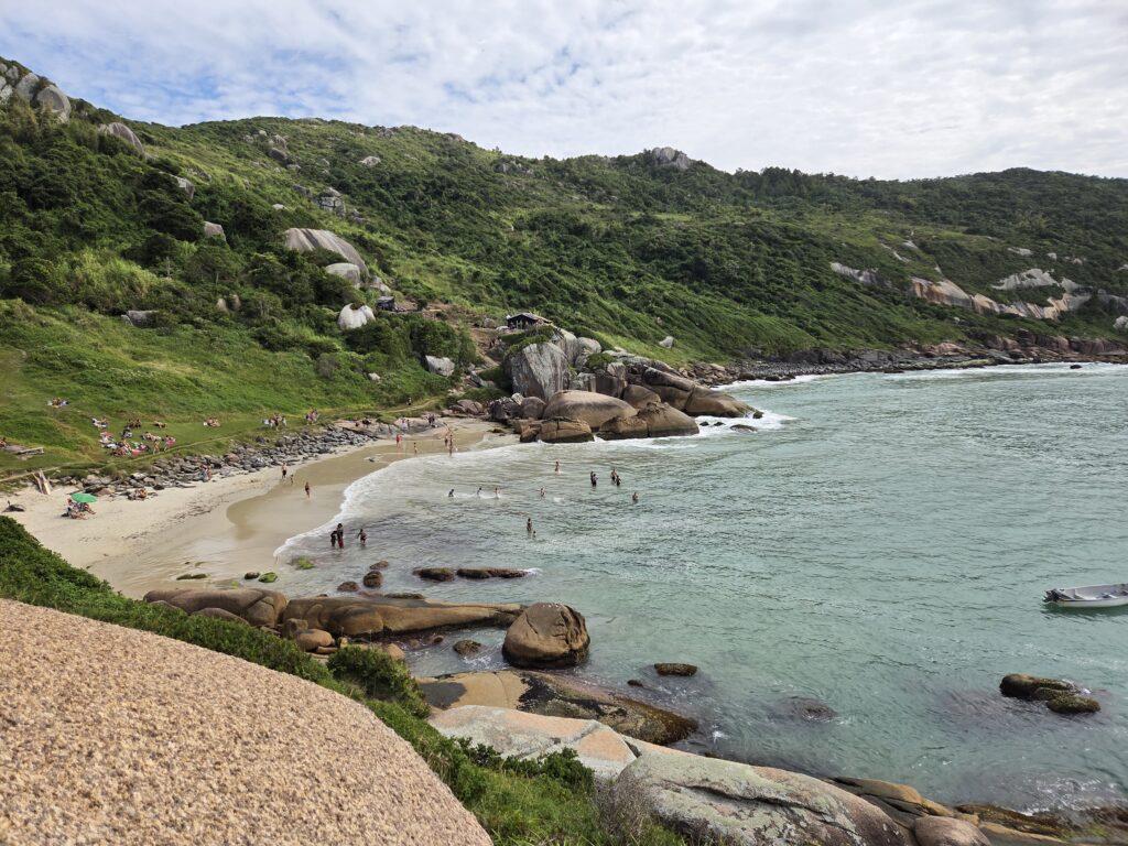 Costão da Praia do Gravatá