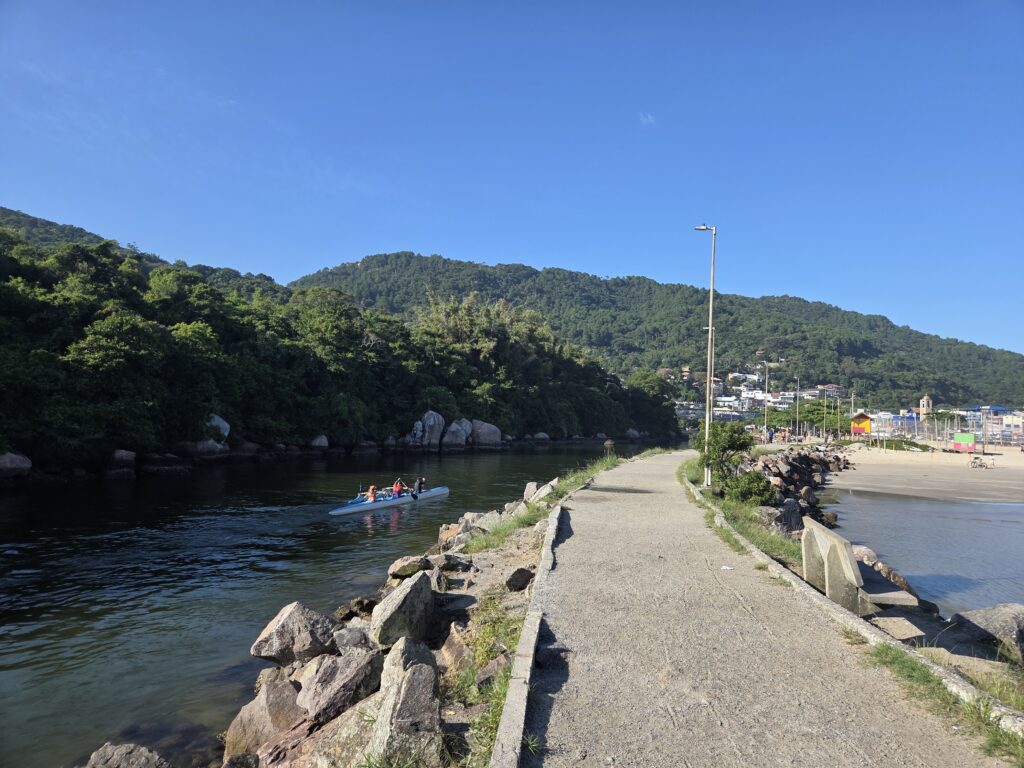 Molhe da Barra da Lagoa