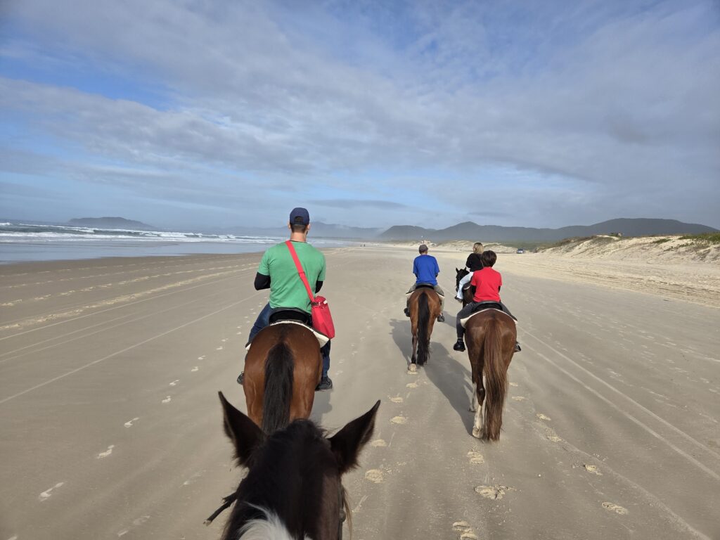 Passeio a cavalo praia Florianópolis