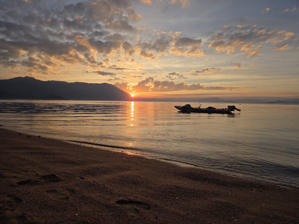 Pôr do sol no Ribeirão da Ilha