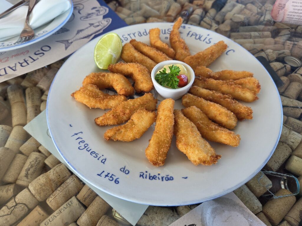 Iscas de Peixe Restaurante Ostradamus