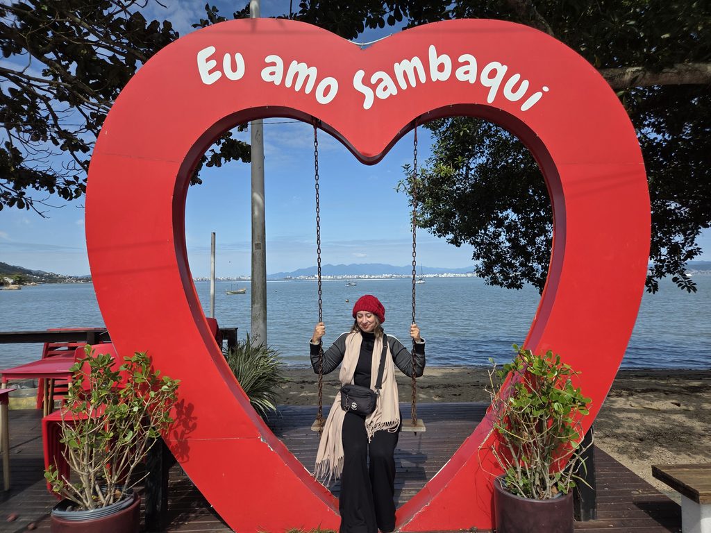 Praia do Sambaqui Florianópolis