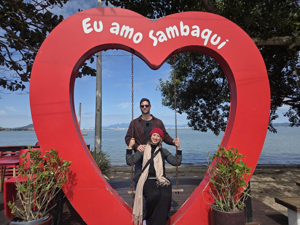 Praia do Sambaqui Florianópolis