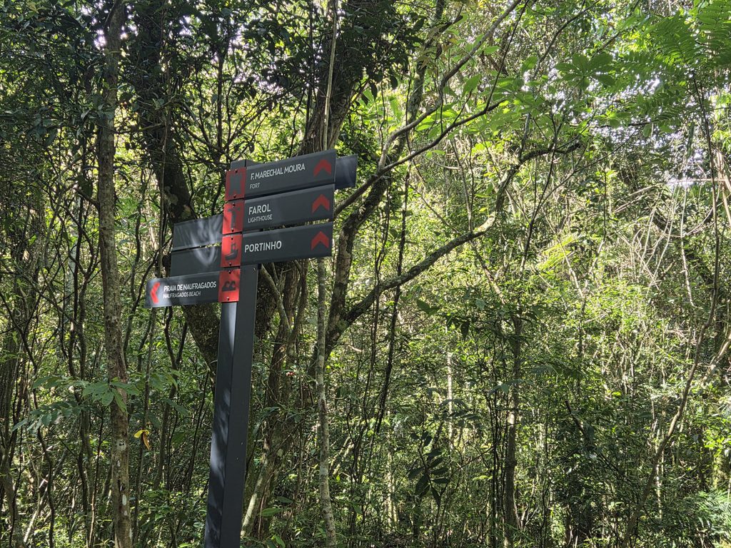 Trilha de Naufragados Floripa